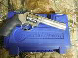 SMITH & WESSON.
M-686 +,
357
MAGNUM,
7 - SHOT
REVOLVER,
6.0"
BARREL,
STAINLESS
STEEL,
FACTORY
NEW
IN
BOX - 2 of 25