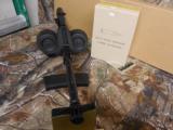 AR-15
OMNI
HYBRID
M-4
223 / 5.56,
16B
30-ROUND M AG
American
Tactical
Imports
Flat
Top
Optics
Ready
Carbine
N.I.B. - 12 of 15