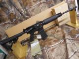 AR-15
OMNI
HYBRID
M-4
223 / 5.56,
16B
30-ROUND M AG
American
Tactical
Imports
Flat
Top
Optics
Ready
Carbine
N.I.B. - 2 of 15