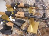 AK - 47,
WASR - 10,
CENTURY,
AK-
47
RIFLE,
7.62X39 CAL.
2-30
ROUND
MAGS,
WOOD
STOCK,
FACTORY
NEW
IN
BOX - 2 of 15