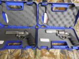 SMITH & WESSON
M-686 +
357
MAGNUM,
7 - SHOT
REVOLVER.
4"
BARREL
STAINLESS
STEEL,
NEW
IN
BOX
- 13 of 13