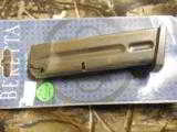 BERETTA- M92FS,
9- MM,
10 - ROUND
MAGAZINE,
BLUED,
MADE
IN
ITALY
FACTORY.
NEW
IN
BOX
- 3 of 7