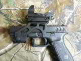 GLOCK
G - 22
PRE-OWNED
{ POLICE TRADE
IN'S }
REAL
NICE
GUNS,
GEN. 3,
NIGHT
SIGHTS,
COMES
WITH
3- 15
ROUND
MAGAZINES,
- 18 of 25