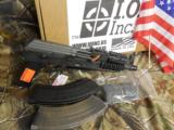 AK- 47
PISTOL,
IO- INTERORDNANCE,
MADE
IN
THE
U.
S.
A.
7.62X39,
TWO
30
ROUND
MAGAZINES,
1 BLACK & 1 CLEAR
MAG.,
FACTORY
NEW
- 4 of 20