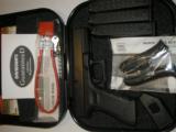 GLOCKG- 17GEN - 4FACTORYNEWINBOX,9-MM,3- 17ROUNDMAGS,BARREL4.49