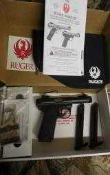 RUGER
MARK
III
22 / 45
#10150,
4.5";
BARREL,
2-10
ROUND MAGAZINES,
ADJUSTABLE
SIGHTS,
FACTORY
NEW
IN
BOX - 1 of 25