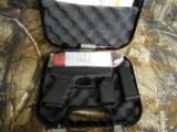 GLOCK
G- 32,
GENERATION
3,
357 SIG,
COMBAT
SIGHTS,
2
-
13 -
ROUND
MAGAZINES
FACTORY
NEW
IN
BOX - 1 of 18