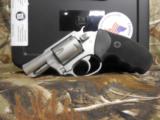 CHARTER
ARMS
# 72324
Pathfinder
22 Magnum
2