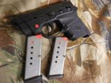 SMITH & WESSONBODYGUARD380 A.C.P.WITHCrimsonTraceIntegratedlaser,2 -6 + 1ROUNDSMAGAZINES,FACTORYNEWINBOX - 8 of 19