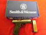 S&W
9-MM,
SD9VE,
Smith & Wesson,
#223900,
4"
BARREL
16+1
TWO MAGS.
Blk Poly Grip Black Frame
/SS Slide,
FACTORY
NEW
IN
BOX - 1 of 18