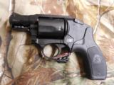 SMITH & WESSON
BODY
GUARD
38 Spl. + P
WITH
CRIMSON
TRACE
LASER
5
ROUNDS
REVOLVER
FACTORY
NEW
IN
BOX - 6 of 25