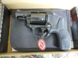 SMITH & WESSON
BODY
GUARD
38 Spl. + P
WITH
CRIMSON
TRACE
LASER
5
ROUNDS
REVOLVER
FACTORY
NEW
IN
BOX - 2 of 25