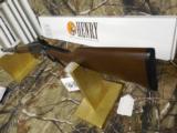 HENERY
# 4001TMAP,
22
MAGNUM
LEVER
ACTION
12 + 1
ROUNDS,
PEEP
SIGHT,
FACTORY
NEW
IN
BOX - 9 of 17