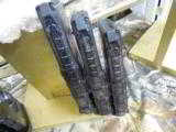 AR-15 / M-16
ELITE
TACTICAL SYSTENS
30
ROUND
COUPLING
MAGAZINES,
NEW
MADE
IN THE U.S.A. - 1 of 25