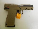KEL-TECP.M.R. - 30,22MAGNUM,TAN,2 - 30ROUNDMAGAZINES,FIBEROPTICSIGHTS.4.3