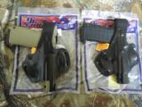 HOLSTER
FOR
PMR - 30,
BLACK
GENUINE
LEATHER,
BY
DE SANTIS
GUNHIDE,
HAS
THUMB
BREAK,
RIGHT
HAND,
NEW
IN
BOX - 1 of 14
