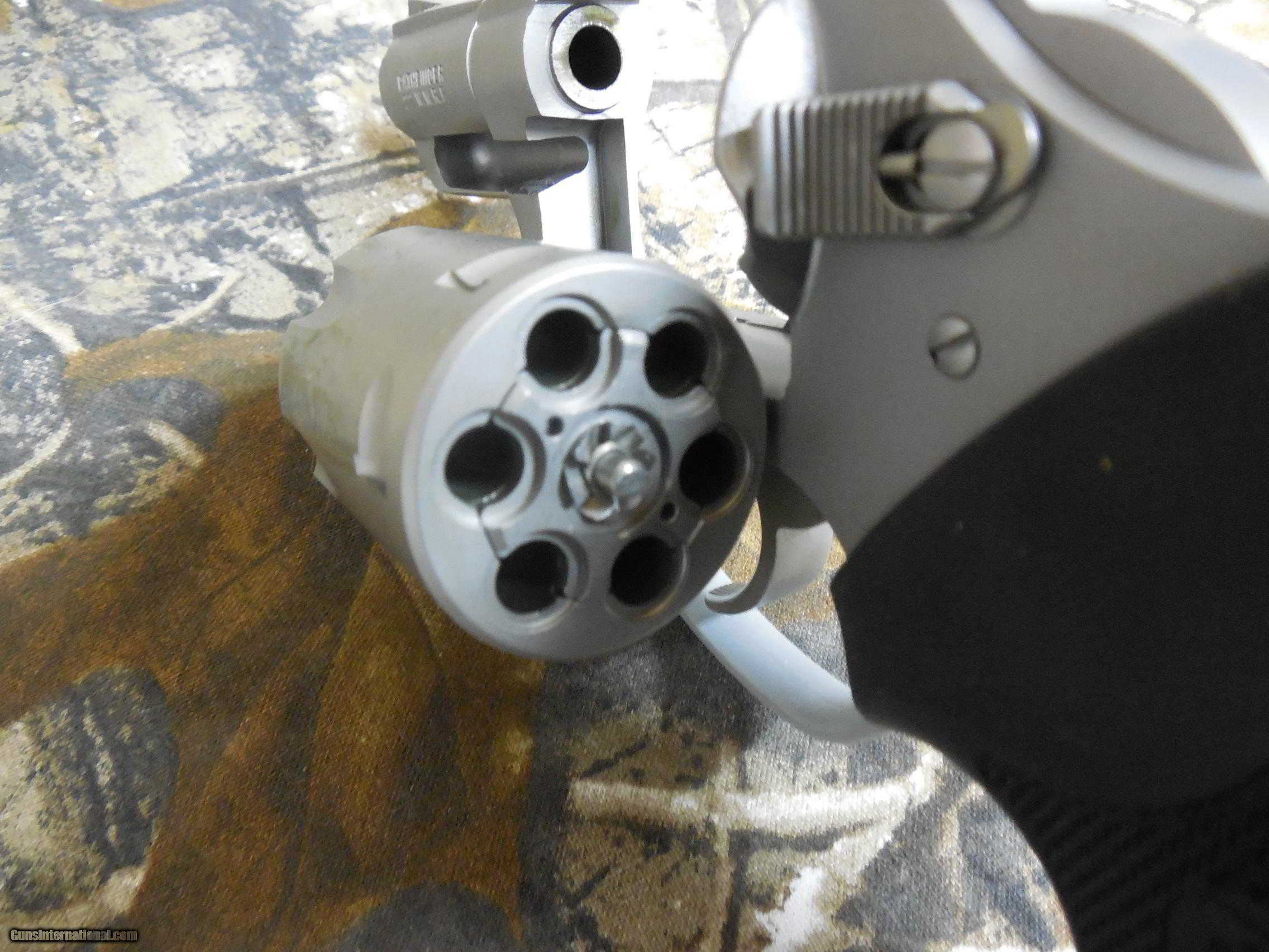 charter arms pathfinder lite .22 magnum