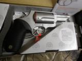 TAURUS
JUDGE,
STAINLESS
STEEL,
45 LONG / 410,
3.0"
BARREL,
FIBER OPTIC SIGHT,
ALL
FACTORY
NEW
IN
BOX - 1 of 19