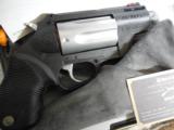 TAURUS
JUDGE
PUBLIC
DEFENDER, SILVER CYLINDER
410 / 45 LC
2.5"
BARREL
5 RD. POLY
GRIP
S.
S.
5
SHOT,
S / D ACTION,
FACTORY
NEW
IN - 2 of 25