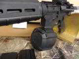 AR-15
STAND-MANU,
LEFT
HANDED
RIFLE,
223 / 5.56 NATO,
F.M.
RED / GREEN
3 X 32
OPTIC ,
VIRFIELD
TACTICAL
LIGHT,
N.I.B.
- 19 of 25