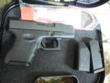 GLOCKG-27GEN3,SUBCOMPACT,TWO9 + 1ROUNDMAGAZINES,COMBATSIGHTS,3.5"BARREL,Popular With Police On And Off Duty, - 2 of 20