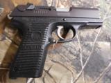 RUGER
P-95
9-MM,
LIKE
NEW,
2 -
15
ROUND
MAGAZINES,
COMBAT
SIGHTS,
THUMB
SAFTEY,
RAIL,
HARD
CASE. - 2 of 17