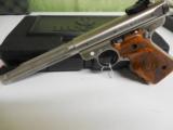 RUGER
MARK
III
HUNTER, WITH
TARGET GRIPS
#10160,
6.8"
BARREL,
S / S,
2 - 10
ROUND
MAGAZINES,
FIBER
OPTIC
SIGHT, FACTORY NEW IN BO - 11 of 26