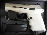 SCCY
CPX - 2,
9 - MM,
WHITE /
STAINLESS
STEEL
COMPACT,
3.1"
BARREL,
TWO
10+1
RD.
MAGAZINES,
FACTORY
NEW
IN
B - 1 of 24