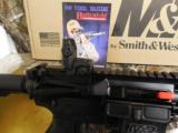 S&W M&P15
SPORT II
AR-15,
5.56 NATO,
16"
BARREL,
30 + 1
MAGAZINE,
6 POSITION
STOCK,
FLASH
SUPPESSER,
FACTORY
NEW
IN - 9 of 25