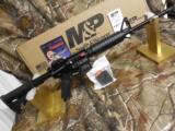 S&W M&P15
SPORT II
AR-15,
5.56 NATO,
16"
BARREL,
30 + 1
MAGAZINE,
6 POSITION
STOCK,
FLASH
SUPPESSER,
FACTORY
NEW
IN - 5 of 25