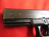 GLOCK
G-21,
PREOWNED,
EXCELLENT
CONDITION,
45
A.C.P.
2 - 13
MAGAZINES,
FACTORY
BOX
** REAL
NICE
FIREARM ** - 9 of 22