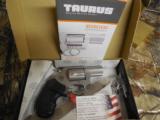 TAURUS
Model
85,
38 Special
2"
BARREL,
FS
5rd
Black
Rubber Grip,
S / S,
Single / Double,
WILL
TAKE + P
LOADS,
FACTORY
NEW
IN - 2 of 18
