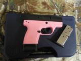 Beretta
Nano
PINK / BLACK,
DAO
9-MM,
3.07" BARREL,
6 + 1
& 8+1,
Pink Poly Frame / Grip
Blk,
REAL
NICE
NEW
IN
BOX
COMPACT
FIREA - 11 of 25