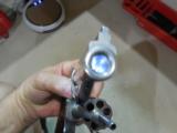 S&WM / 66,STAINLESSSTEEL,357 / 38REVOLVER,4"BARREL6SHOT,WOODGRIPS,ADJUSTABLEREARSIGHT,REDFRONTRAMP,LIKENEW. - 14 of 22