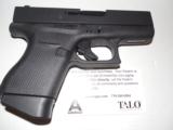 GLOCK 43,
FACTORY
NEW
IN
BOX,
2 - 6 + 1
ROUND
MAGAZINES,
(WE ALSO HAVE THE THREE ROUND EXTENDERS,)
3.39"
BARREL,
WHITE
OUTLINE
SIG - 7 of 22