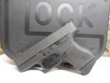 GLOCK 43,
FACTORY
NEW
IN
BOX,
2 - 6 + 1
ROUND
MAGAZINES,
(WE ALSO HAVE THE THREE ROUND EXTENDERS,)
3.39"
BARREL,
WHITE
OUTLINE
SIG - 9 of 22