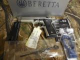 BERETTA
INOX,
92 FS,
9 - M M,
4.9"
BARREL,
3-DOT
SIGHTS,
2 - 15 + 1
ROUND
MAGAZINE,
BLACK
RUBBER
GRIPS,
MADE
IN
ITALY,
NEW
IN - 2 of 24