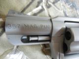 CHARTER
ARMS
357
MAGNUM / 38 SPL. +P,
STAINLESS
STEEL,
2.0"
BARREL,
5
SHOT,
LIFETIME
WARRANTY,
FACTORY
NEW
IN
BOX.
- 6 of 25
