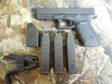 GLOCK
G-21
GEN-4,
45 A.C.P.
3 - 13
ROUND
MAGAZINES,
PER
OWNED,
AS
CLOSE
TO
NEW
AS
YOU
CAN
GET !!!,
NIGHT
SIGHTS,
4 - STRAPS,
- 5 of 25