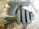 GLOCK
G-21
GEN-4,
45 A.C.P.
3 - 13
ROUND
MAGAZINES,
PER
OWNED,
AS
CLOSE
TO
NEW
AS
YOU
CAN
GET !!!,
NIGHT
SIGHTS,
4 - STRAPS,
- 4 of 25