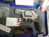 S&W
686
PLUS, .357
MAGNUM,
2.5"
BARREL,
7 - ROUNDS,
STAINLESS / STEEL,
BLACK
SYNTHETIC
GRIPS,
FACTORY
NEW
IN
BOX - 19 of 23