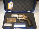S&W
686
PLUS, .357
MAGNUM,
2.5"
BARREL,
7 - ROUNDS,
STAINLESS / STEEL,
BLACK
SYNTHETIC
GRIPS,
FACTORY
NEW
IN
BOX - 2 of 23
