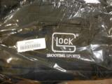 GLOCK
G-27
GENERATION - 4,
3.5"
BARREL,
3 - 9 + 1
ROUND
MAGAZINES,
Interchangeable Backstraps,
FACTORY
NEW
IN
BOX. - 14 of 22