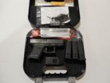 GLOCK
G-27
GENERATION - 4,
3.5"
BARREL,
3 - 9 + 1
ROUND
MAGAZINES,
Interchangeable Backstraps,
FACTORY
NEW
IN
BOX. - 2 of 22