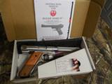 RUGER
NEW MARK
IV
HUNTER,
#40118
S / S,
6.8 "
FLUTED
BULL
BARREL, 22 L.R., ADJUSTABLE
SIGHTS,
2-10
ROUND
MAGAZINES,
FACTORY NEW
IN - 26 of 26