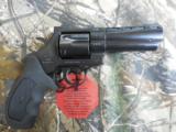 EAA
WINDICATOR
38
SPECIALl,
REVOLVER,
4"
BARREL,
6
ROUND,
SINGLE / DOUBLE
ACTION,
BLACK
RUBBER
GRIPS,
FACTORY
NEW
IN
BOX
- 3 of 23