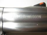 SMITH & WESSON
M-686 PLUS
357
MAGNUM,
7 - SHOT
REVOLVER.
3.0"
BARREL
STAINLESS
STEEL,
NEW
IN
BOX
** GOOD
PRICE ** - 8 of 20