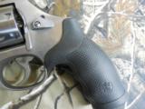 SMITH & WESSON.
M-686 +,
357
MAGNUM,
7 - SHOT
REVOLVER,
6.0"
BARREL,
STAINLESS
STEEL,
FACTORY
NEW
IN
BOX
- 11 of 19