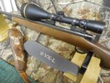 REMINGTON
700,
BOLT ACTION
30-06, HAS A LEUPOLD VX-L
4-35 MM
SCOPE ON IT FOR LONG RANGE SHOOTING, ALMOST
NEW !!! - 9 of 24