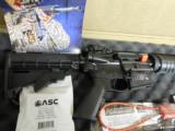S&W M&P15
SPORT II
AR-15,
5.56 NATO,
BARREL,
2
30 + 1
MAGAZINES,
6 POSITION
STOCK, FLASH
SUPPESSER, SAFETY BULLET
BUTTON
FACTORY
NEW
IN - 3 of 23
